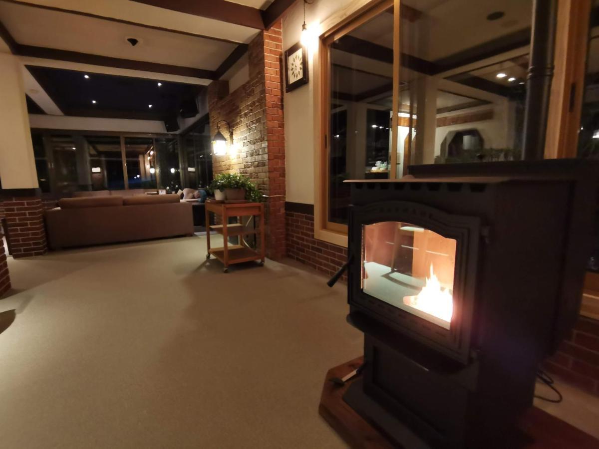 Fujio Pension Madarao Apartment Hotel & Restaurant Iiyama Extérieur photo